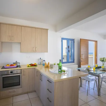 At Last You Can Rent The Perfect Luxury With Sea Views, 1516 别墅