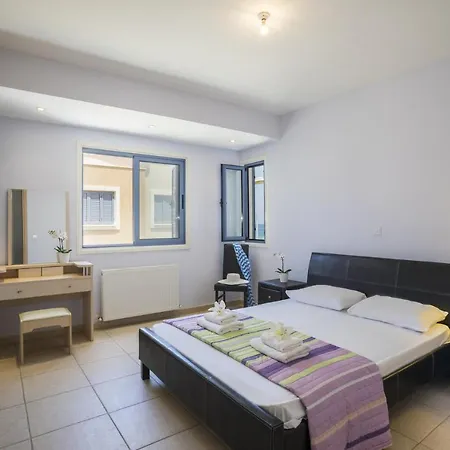 别墅 At Last You Can Rent The Perfect Luxury With Sea Views, 1516 普罗塔拉斯